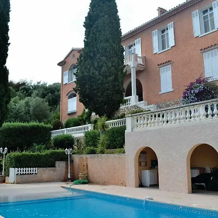 Holiday Che.de Beauvallon Haut Hyères