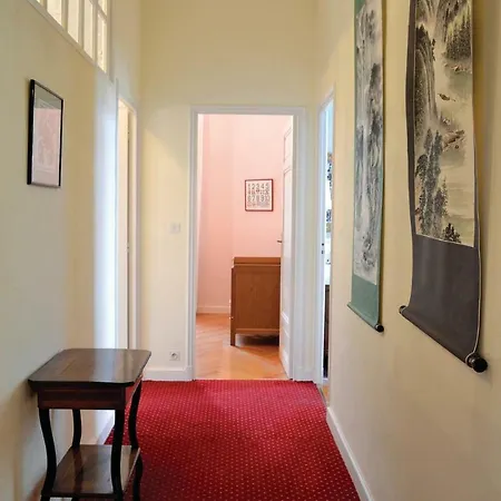 Holiday Che.de Beauvallon Haut Vakantiehuis